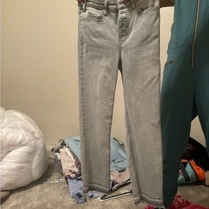 Adorable Paige grey jeans